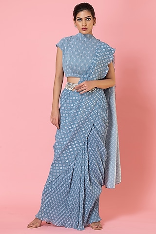 Blue Georgette Pre-Draped Pleated Saree Set by preeti mehta