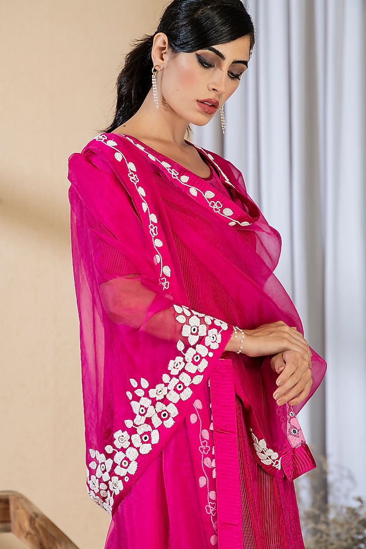 Hot Pink Pleated Satin Kurta Set by Preeti Mehta at Pernia's Pop Up Shop