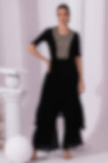 Metallic Black Micro Pleated Tissue Satin Party Wear Sharara Set by Preeti mehta at Pernia's Pop Up Shop