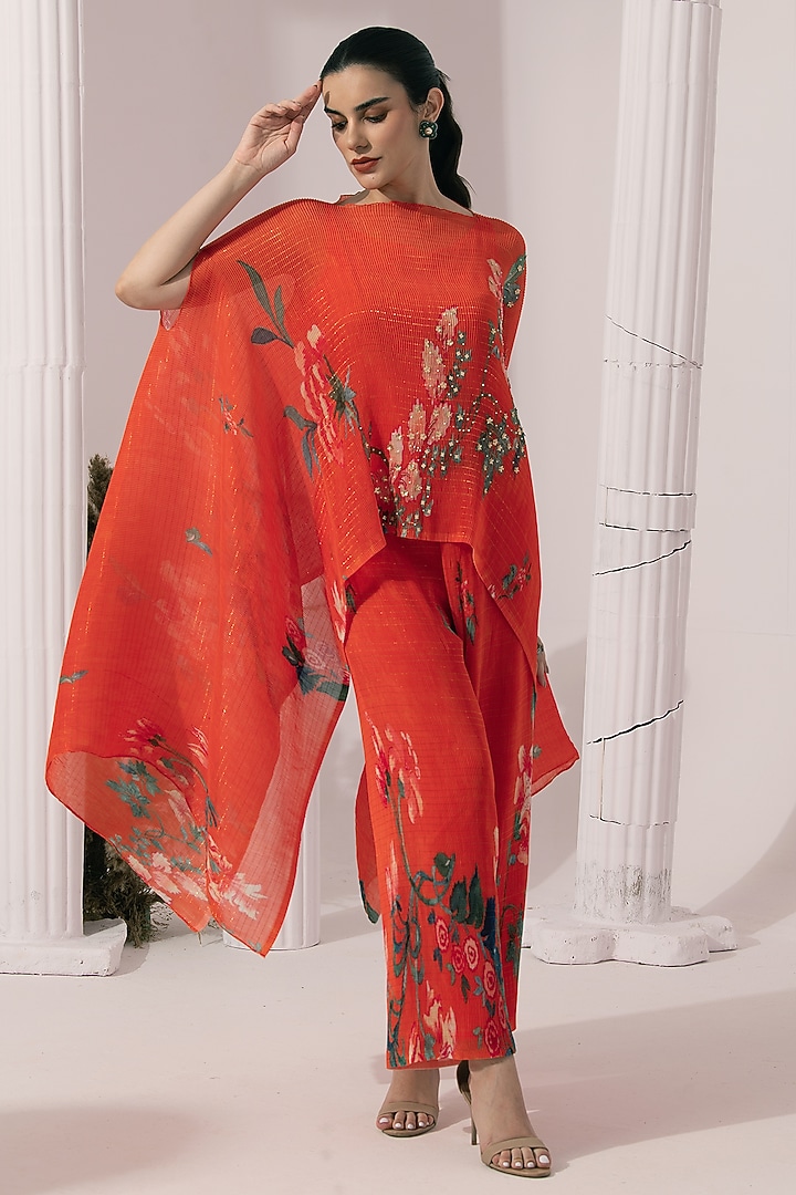 Orangey Red Micro Pleated Chiffon Lurex Floral Kaftan Set by Preeti mehta at Pernia's Pop Up Shop