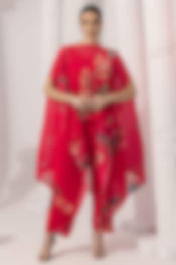 Cherry Pink Micro Pleated Chiffon Lurex Floral Kaftan Set by Preeti mehta at Pernia's Pop Up Shop