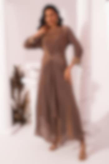 Chestnut Brown Tissue Satin Hand Embroidered Tunic Set by Preeti mehta at Pernia's Pop Up Shop