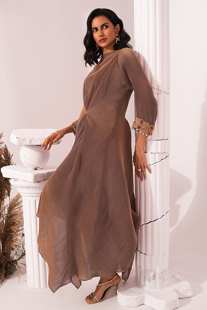 Chestnut Brown Tissue Satin Hand Embroidered Tunic Set by Preeti mehta at Pernia's Pop Up Shop