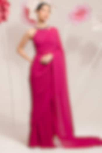 Raspberry Pink Georgette Viscose & Polyester Pleated Saree Set by preeti mehta at Pernia's Pop Up Shop