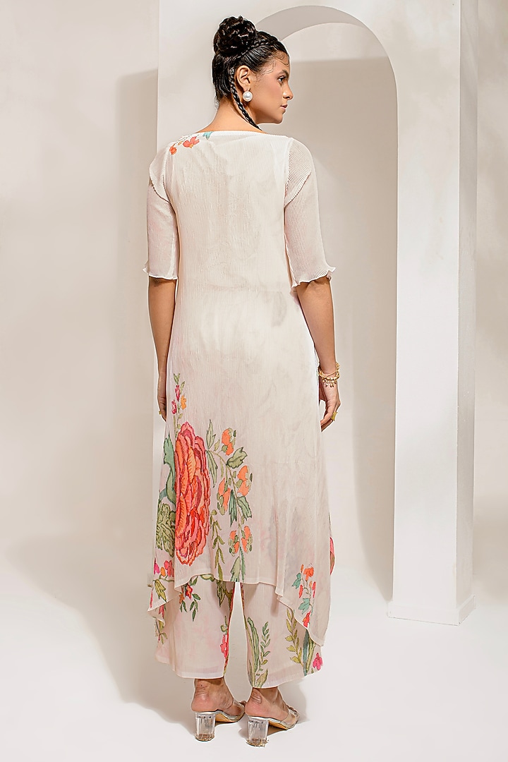 Ivory White Georgette Viscose & Polyester Hand Embroidered Kurta Set by preeti mehta at Pernia's Pop Up Shop
