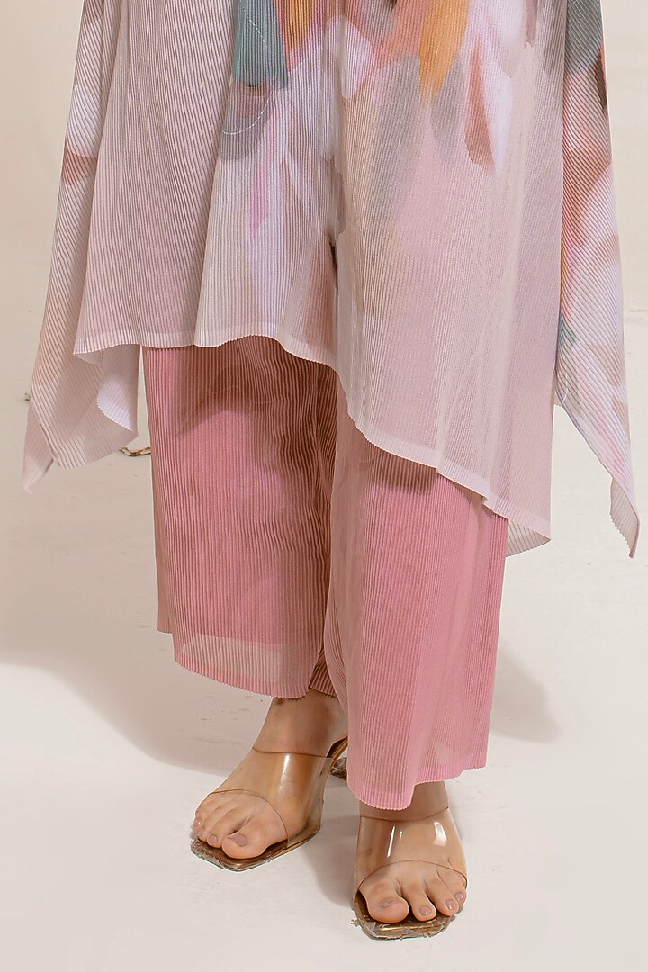 French Pink Georgette Viscose & Polyester Embroidered Kurta Set by Preeti Mehta at Pernia's Pop Up Shop