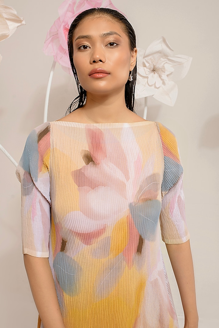Butterscotch Yellow Georgette Viscose & Polyester Hand Embroidered Kurta Set by Preeti Mehta at Pernia's Pop Up Shop