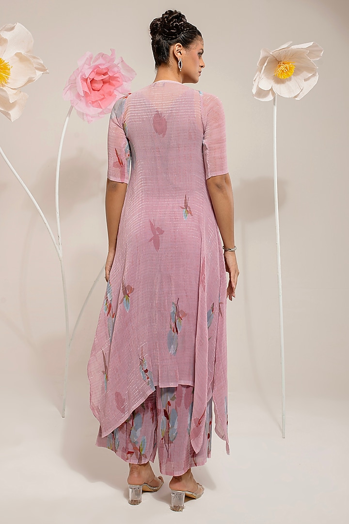 Onion Pink Lurex Chinon & Polyester Kurta Set by Preeti Mehta at Pernia's Pop Up Shop