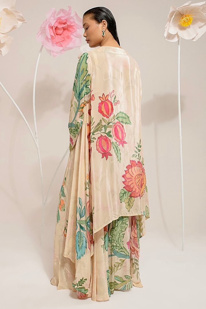 Cream Crepe Digital Printed Cape Set by Preeti Mehta at Pernia's Pop Up Shop