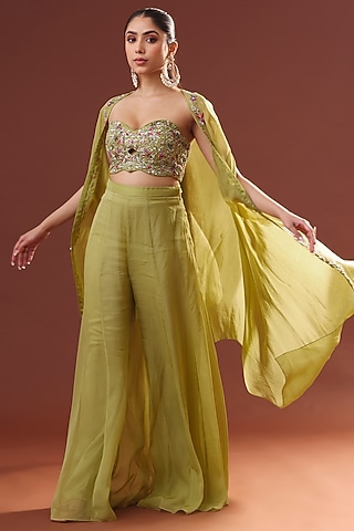 Parrot Green Organza Cape Set by LABEL PRIYANKA KHOKKER