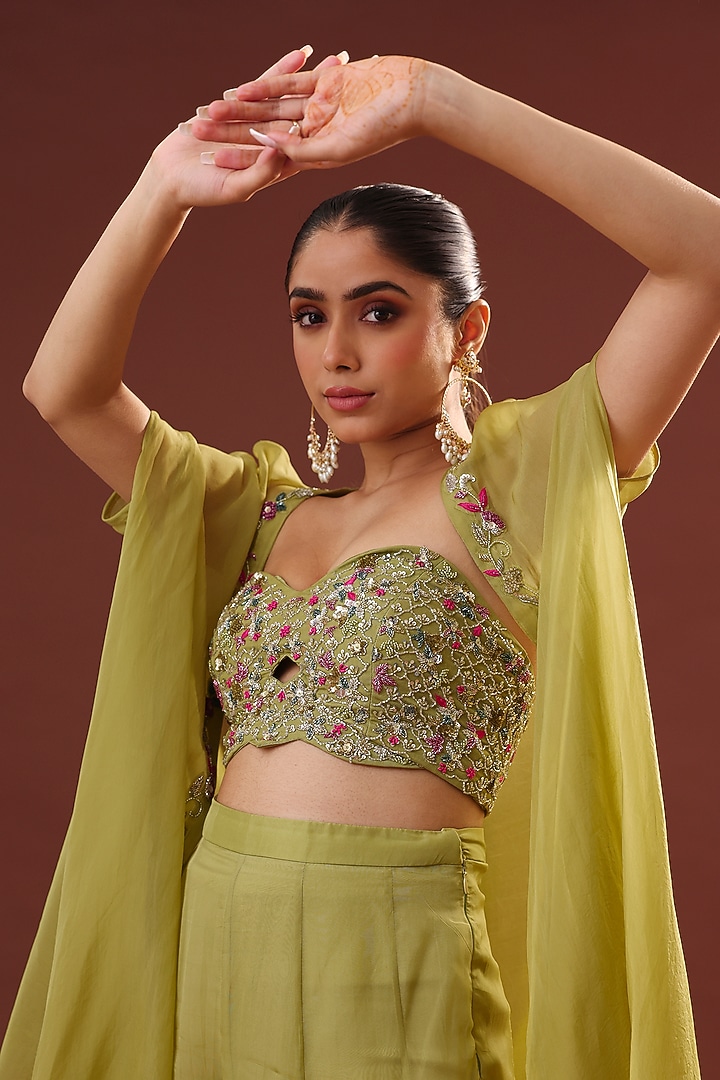 Parrot Green Organza Cape Set by LABEL PRIYANKA KHOKKER at Pernia's Pop Up Shop