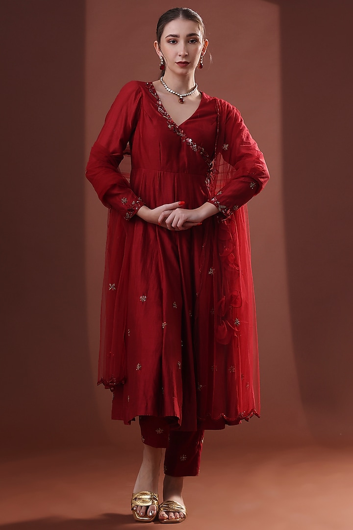 Deep Red Chanderi Anarkali Set by LABEL PRIYANKA KHOKKER at Pernia's Pop Up Shop