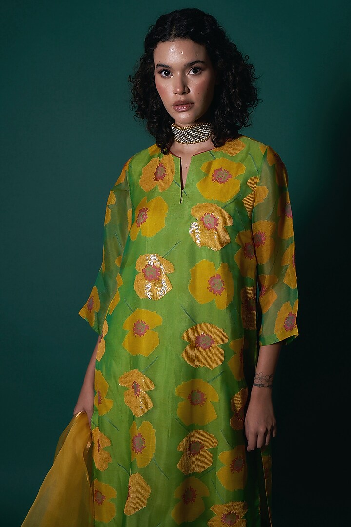 Green Sheer Silk Printed & Sequins Embroidered Kurta Set by Priti Prashant at Pernia's Pop Up Shop