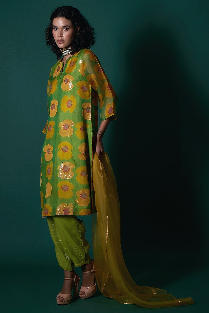 Green Sheer Silk Printed & Sequins Embroidered Kurta Set by Priti Prashant at Pernia's Pop Up Shop