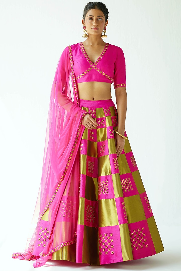 Pink Raw Silk & Brocade Embroidered Wedding Lehenga Set by Priyal Prakash at Pernia's Pop Up Shop