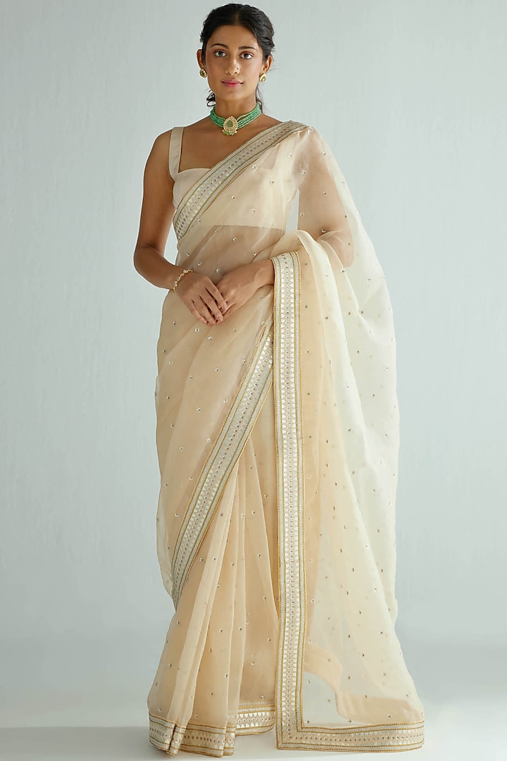 Cream Silk Organza Embroidered Saree Set by Priyal Prakash at Pernia's Pop Up Shop