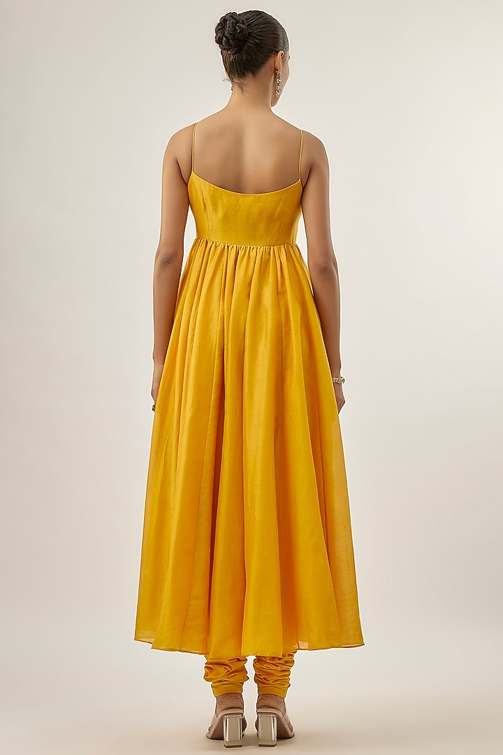 Mango Yellow Chanderi Hand Embroidered Party Wear Anarkali Set by Priyal Prakash at Pernia's Pop Up Shop