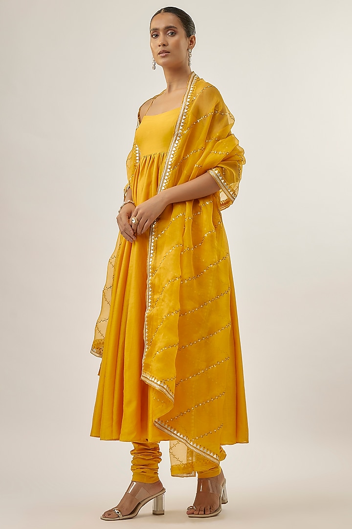 Mango Yellow Chanderi Hand Embroidered Party Wear Anarkali Set by Priyal Prakash at Pernia's Pop Up Shop
