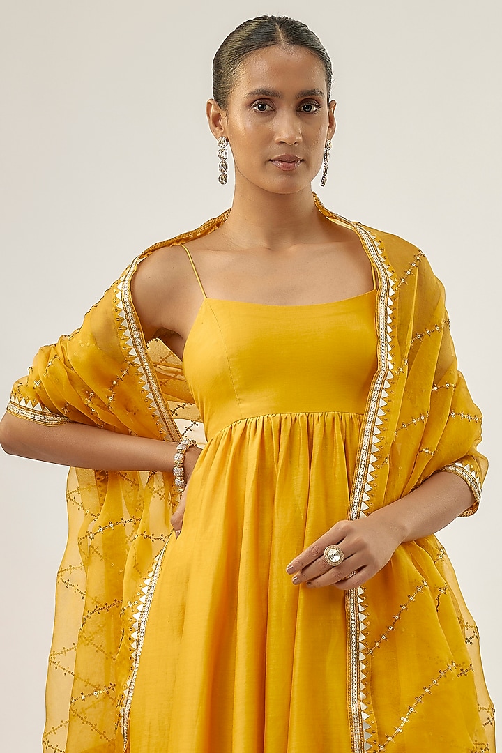 Mango Yellow Chanderi Hand Embroidered Party Wear Anarkali Set by Priyal Prakash at Pernia's Pop Up Shop