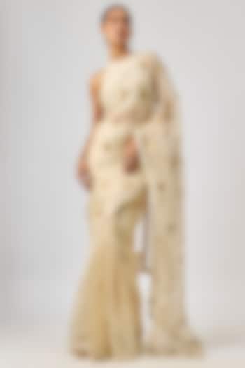 Beige Silk Organza Hand Embroidered Party Wear Saree Set by Priyal Prakash at Pernia's Pop Up Shop
