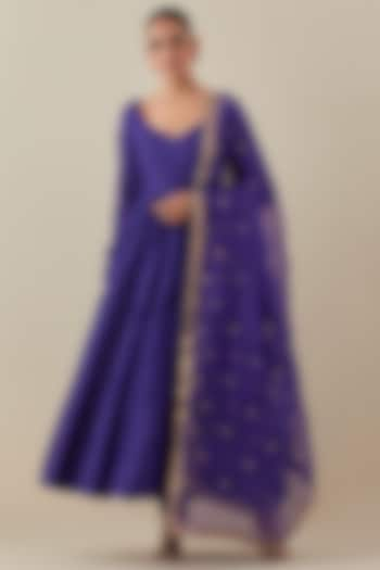 Purple Chanderi Hand Embroidered Anarkali Set by Priyal Prakash at Pernia's Pop Up Shop