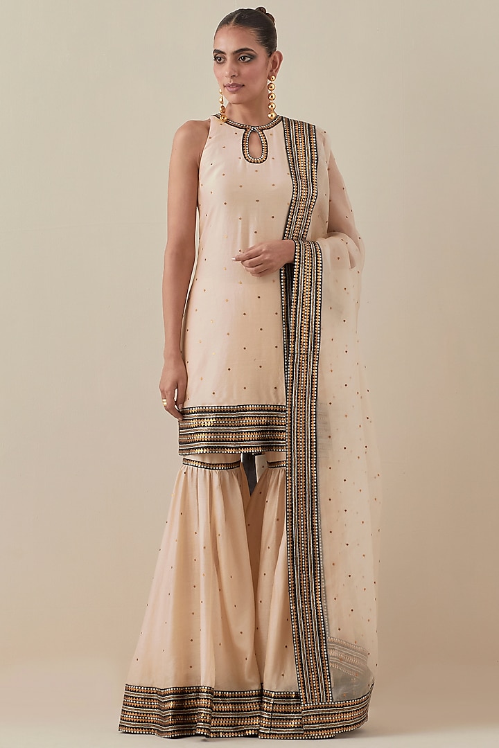 Beige Chanderi Hand Embroidered Gharara Set by Priyal Prakash at Pernia's Pop Up Shop