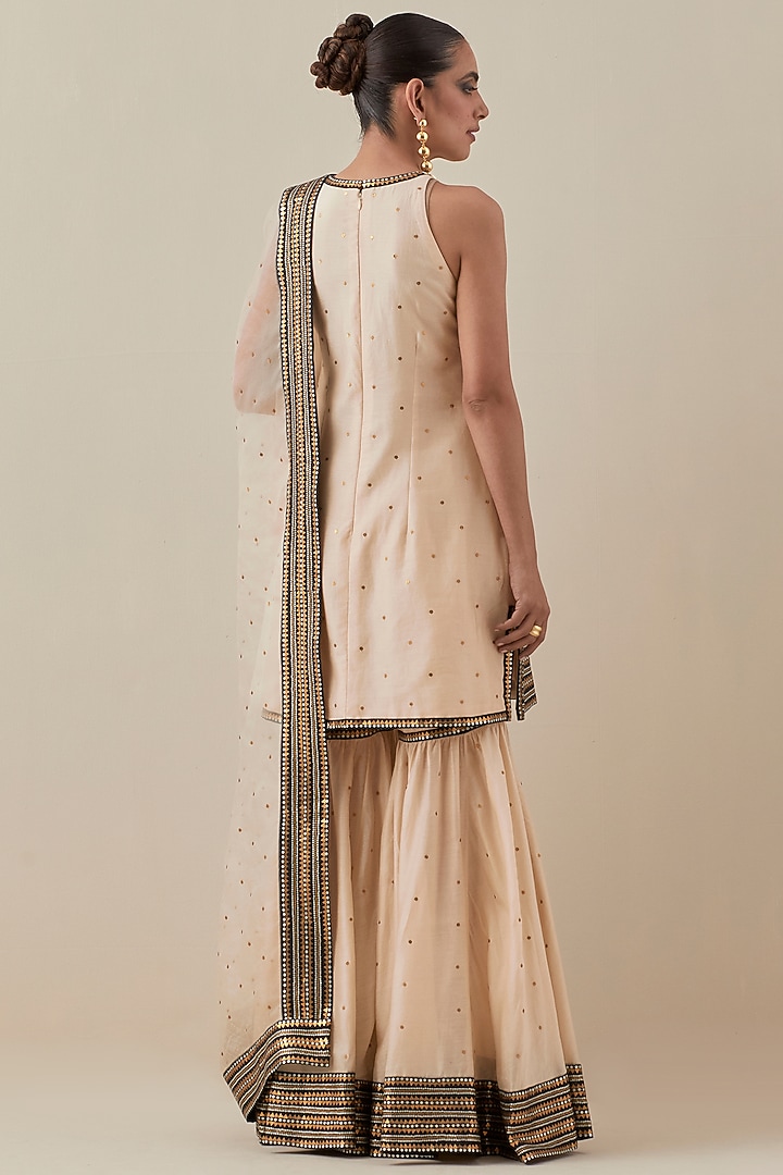 Beige Chanderi Hand Embroidered Gharara Set by Priyal Prakash at Pernia's Pop Up Shop