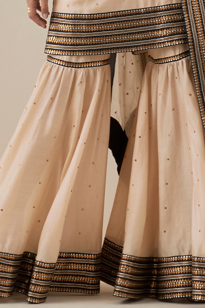 Beige Chanderi Hand Embroidered Gharara Set by Priyal Prakash at Pernia's Pop Up Shop