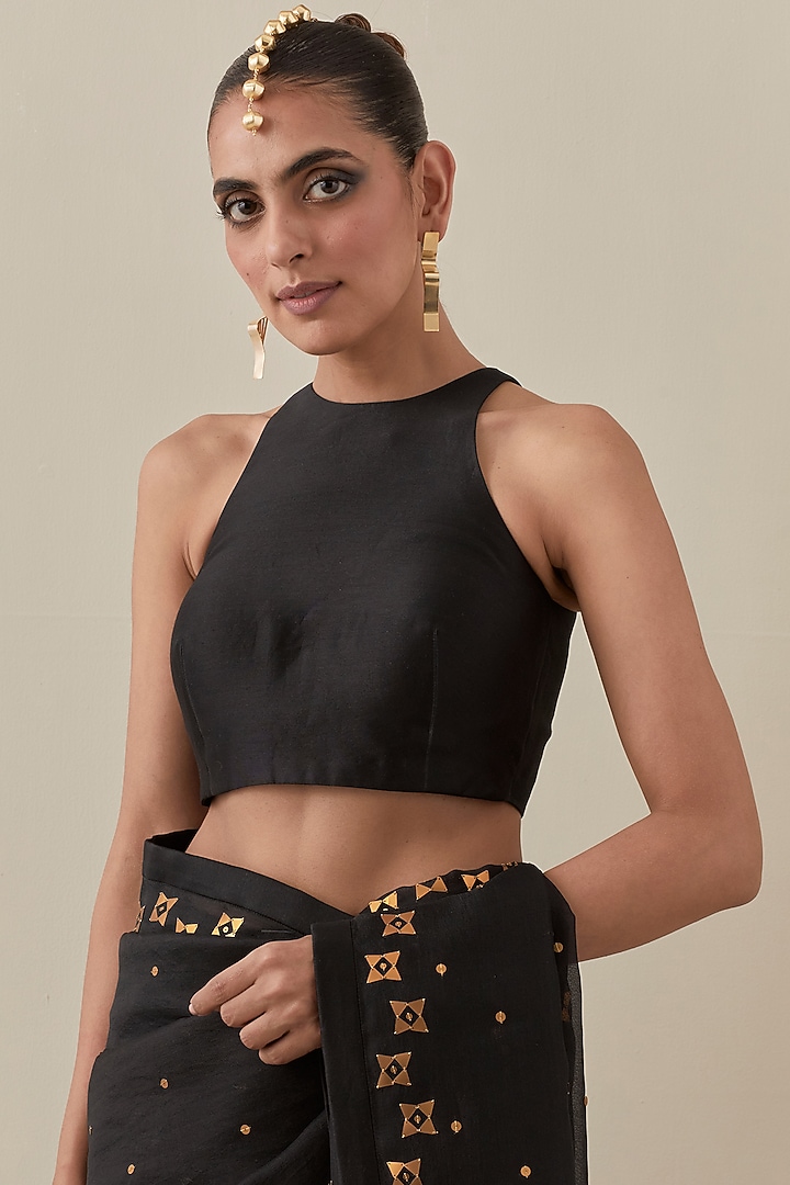 Black Silk Organza Hand Embroidered Party Wear Saree Set by Priyal Prakash at Pernia's Pop Up Shop