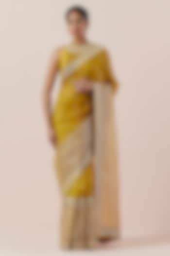 Mustard Silk Organza Hand Embroidered Saree Set by Priyal Prakash at Pernia's Pop Up Shop