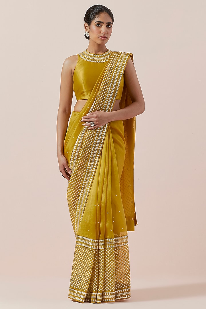 Mustard Silk Organza Hand Embroidered Wedding Saree Set by Priyal Prakash at Pernia's Pop Up Shop
