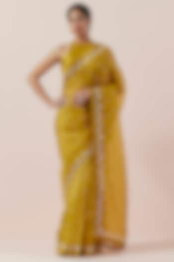 Mustard Silk Organza Hand Embroidered Saree Set by Priyal Prakash at Pernia's Pop Up Shop