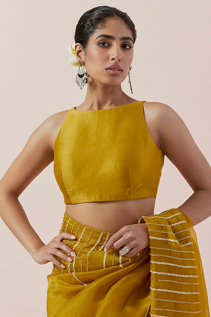 Mustard Silk Organza Hand Embroidered Party Wear Saree Set by Priyal Prakash at Pernia's Pop Up Shop
