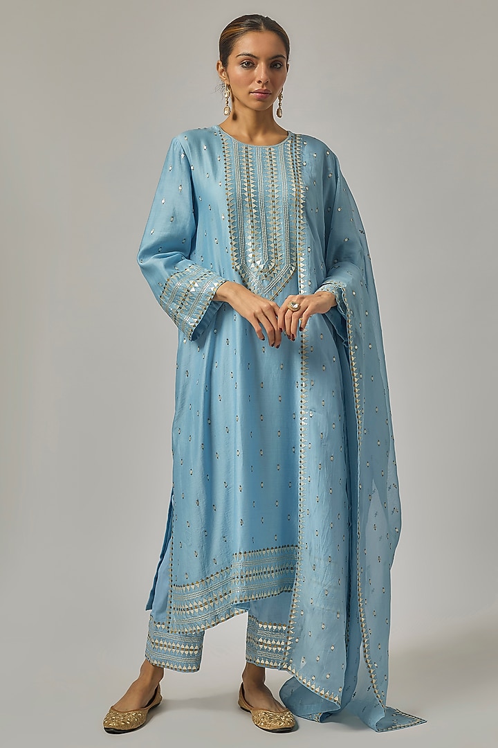 Sky Blue Chanderi Hand Embroidered Kurta Set by Priyal Prakash at Pernia's Pop Up Shop