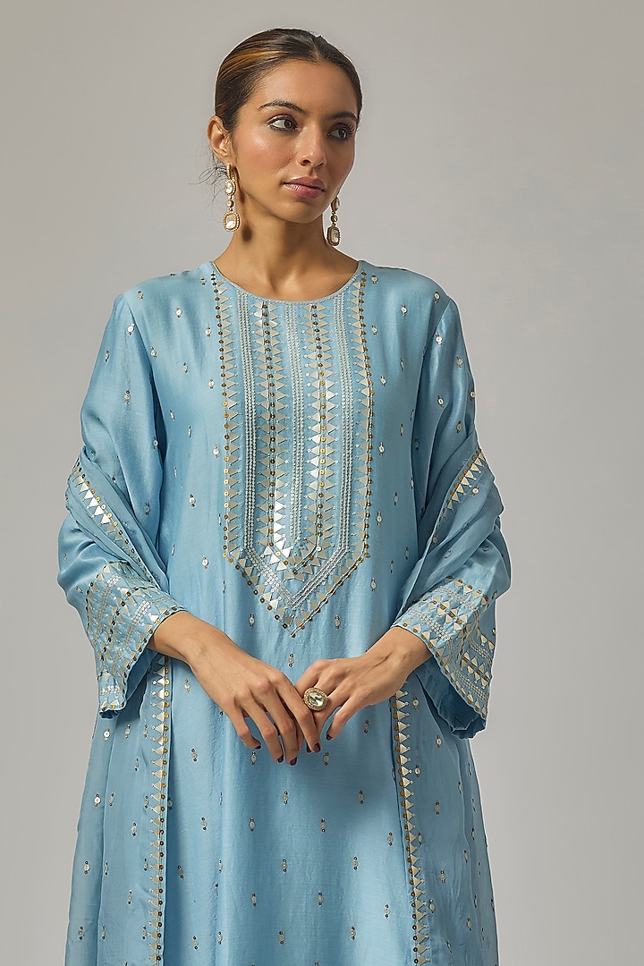 Sky Blue Chanderi Hand Embroidered Kurta Set by Priyal Prakash at Pernia's Pop Up Shop