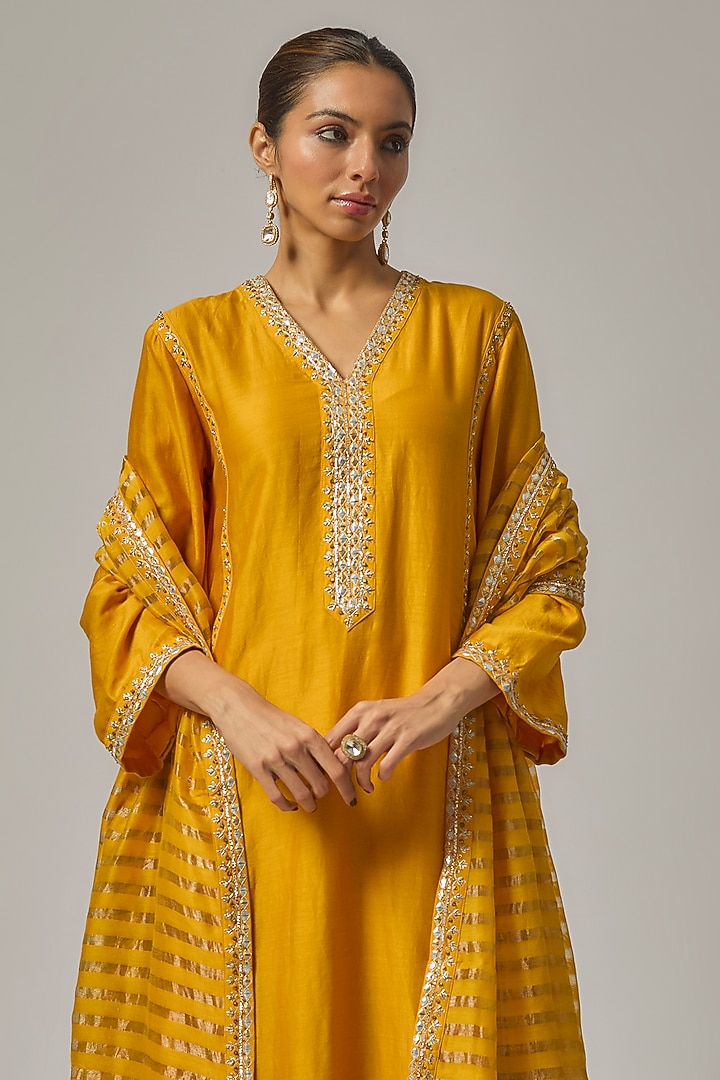 Turmeric Yellow Chanderi Zardosi Embroidered A-Line Kurta Set by Priyal Prakash at Pernia's Pop Up Shop