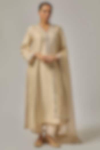 Ivory Chanderi Zardosi Embroidered A-Line Kurta Set by Priyal Prakash at Pernia's Pop Up Shop