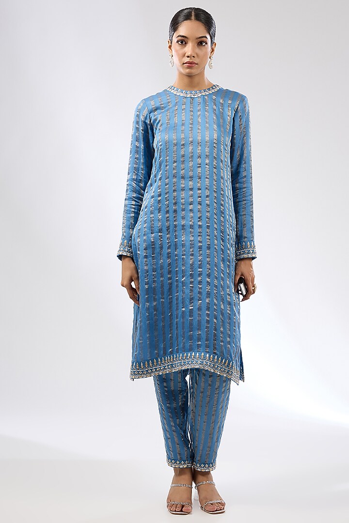 Cerulean Blue Zari Chanderi Zardosi Embroidered Kurta Set by Priyal Prakash at Pernia's Pop Up Shop
