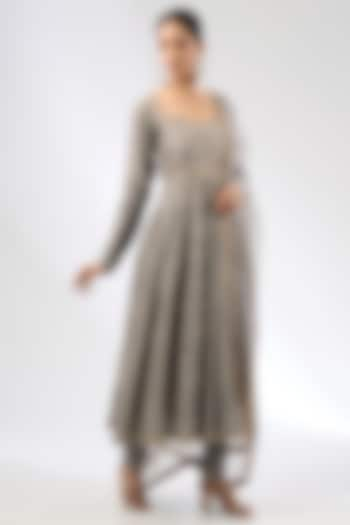 Stone Grey Chanderi Zardosi Embroidered Anarkali Set by Priyal Prakash at Pernia's Pop Up Shop