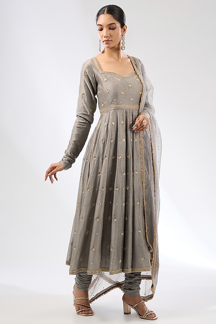 Stone Grey Chanderi Zardosi Embroidered Anarkali Set by Priyal Prakash at Pernia's Pop Up Shop