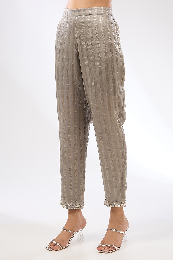 Stone Grey Zari Chanderi Zardosi Embroidered Kurta Set by Priyal Prakash at Pernia's Pop Up Shop