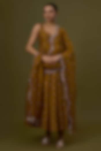 Mustard Chanderi Embroidered Party Wear Anarkali Set by Priyal Prakash at Pernia's Pop Up Shop