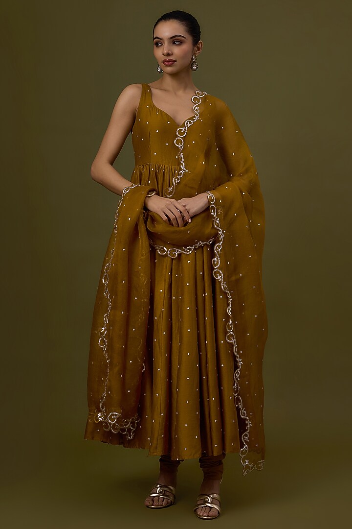 Mustard Chanderi Embroidered Party Wear Anarkali Set by Priyal Prakash at Pernia's Pop Up Shop