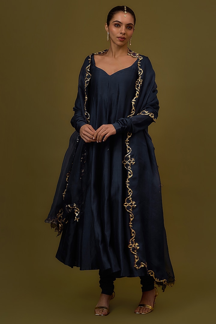 Navy Blue Chanderi Embroidered Anarkali Set by Priyal Prakash at Pernia's Pop Up Shop