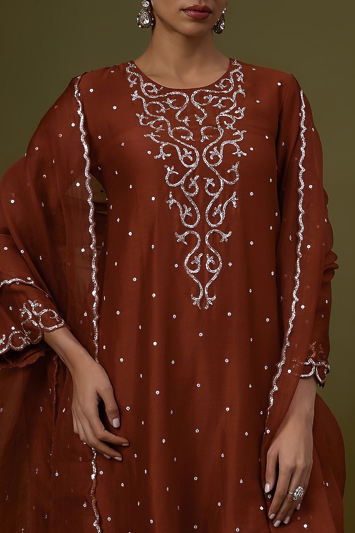 Rust Chanderi Embroidered Kurta Set by Priyal Prakash at Pernia's Pop Up Shop