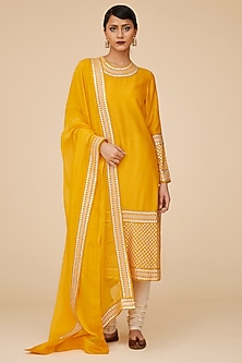 product-color-Yellow