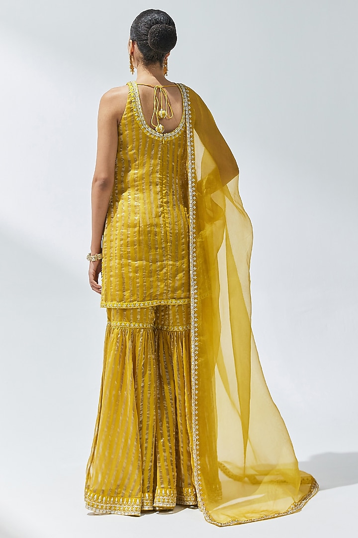 Dijon Mustard Zari Chanderi Gharara Set by Priyal Prakash at Pernia's Pop Up Shop