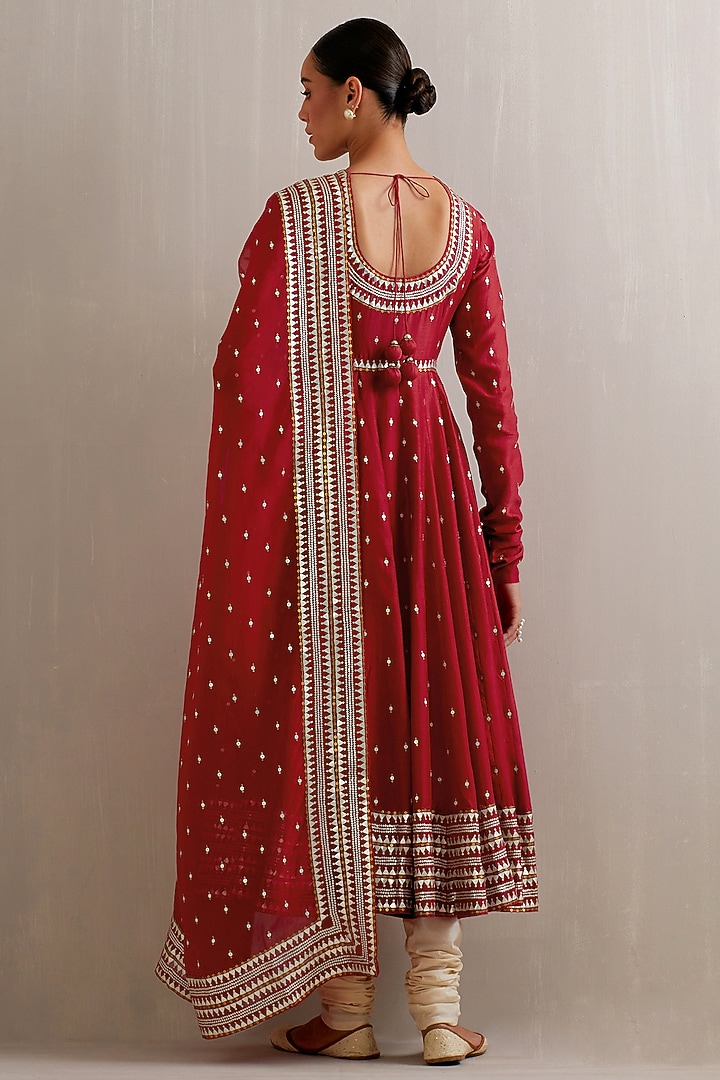 Berry Red Chanderi Aari Hand Embroidered Wedding Anarkali Set by Priyal Prakash at Pernia's Pop Up Shop