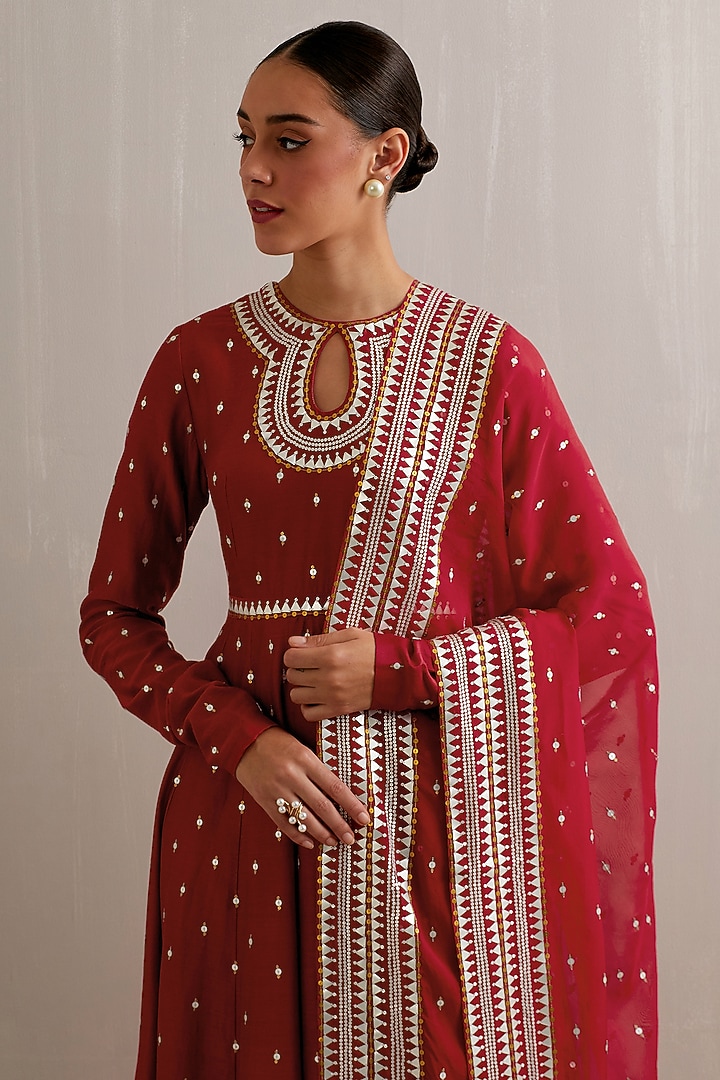Berry Red Chanderi Aari Hand Embroidered Wedding Anarkali Set by Priyal Prakash at Pernia's Pop Up Shop