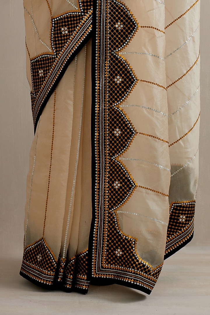 Beige & Black Silk Organza Applique Embroidered Wedding Saree Set by Priyal Prakash at Pernia's Pop Up Shop
